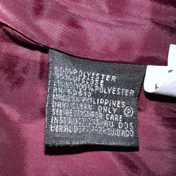 Vintage Kasper Burgundy Wool/Velour Jacket - Picture 6 of 6